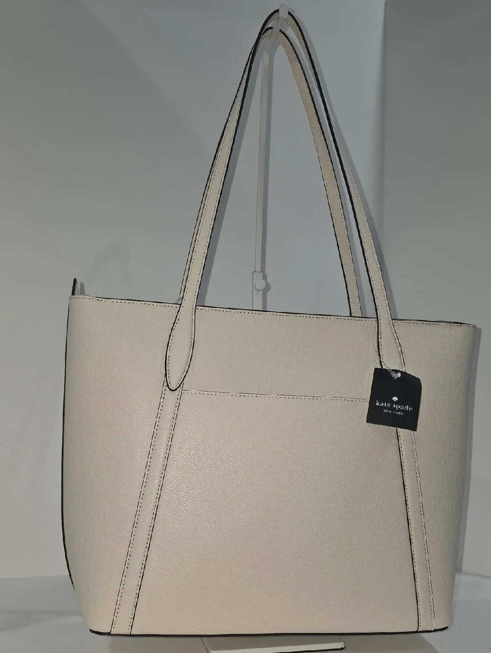 NWT ✅ KATE SPADE  CARA LARGE LEATHER TOTE in PARCHMENT  KF639 ⭐ NWT